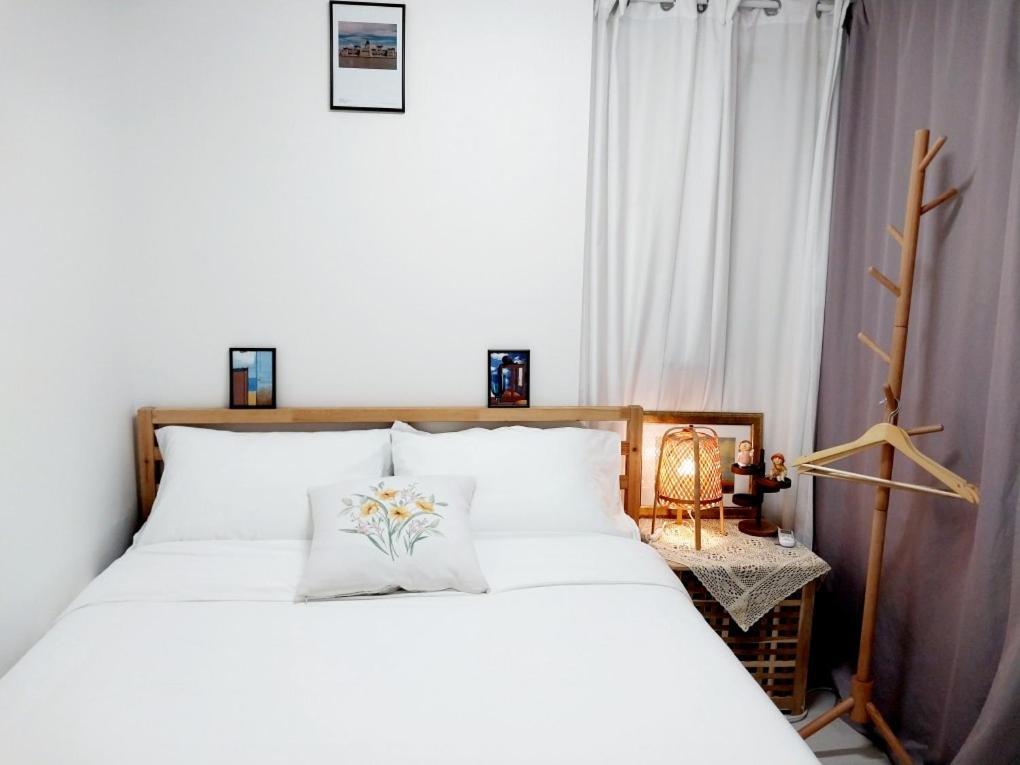 The Memory Apartment